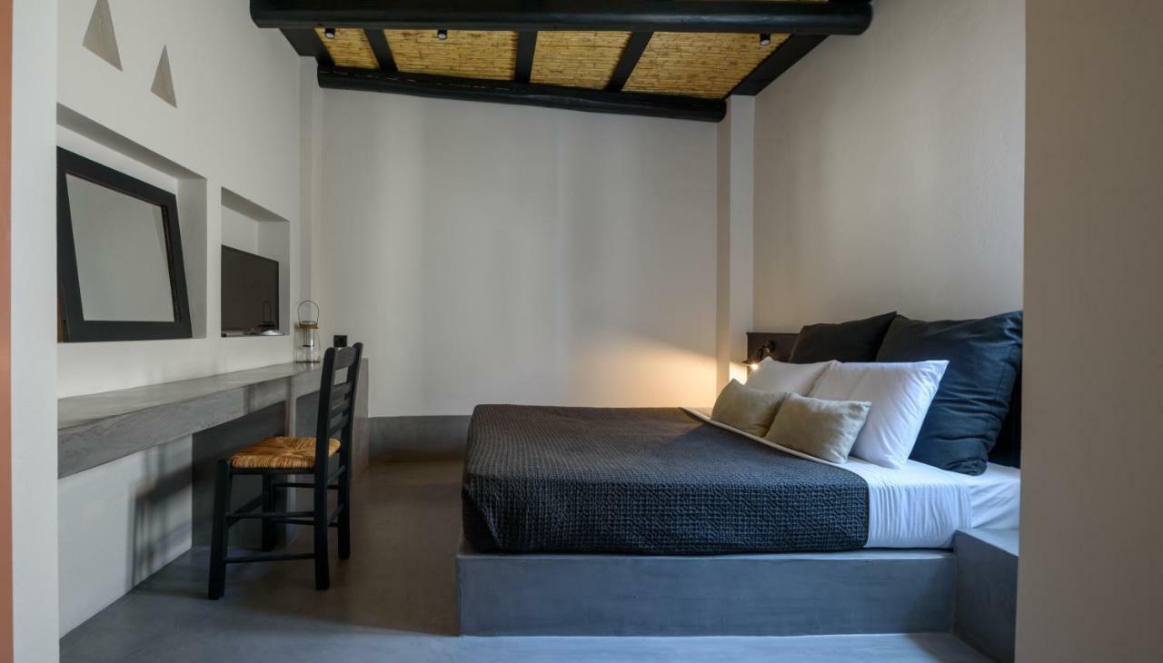 Misteli Suites Akrotírion エクステリア 写真